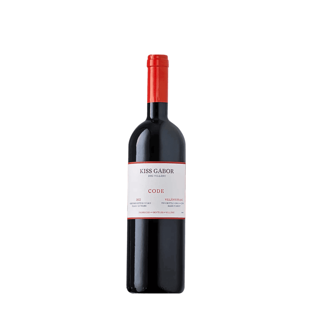 Eine Flasche Kiss Gábor Rotwein mit der Aufschrift „CODE Villányi Franc“ und einem leuchtend roten Verschluss.