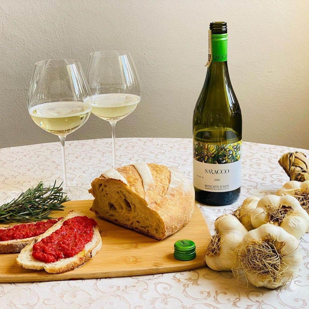 Moscato d’Asti DOCG Piemont Italien süsser Schaumwein 0,75l - HUNGAROVIN - Topweine aus Ungarn, Italien & Australien – online kaufen
