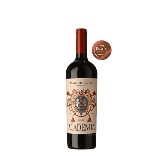 Flasche Rotwein mit rotem Verschluss und Etikett mit Wappen, Text 'EGRI BIKAVÉR SUPERIOR', 'ACADEMIA' und Jahreszahlen