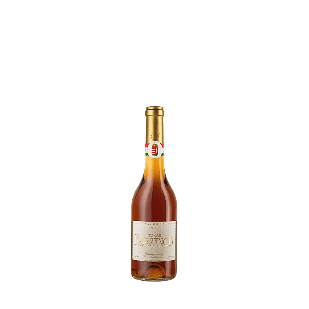 Eine Flasche Tokaji Esszencia Jahrgang 1993 mit goldenem Verschluss. Die Flasche enthält eine bernsteinfarbene Flüssigkeit.