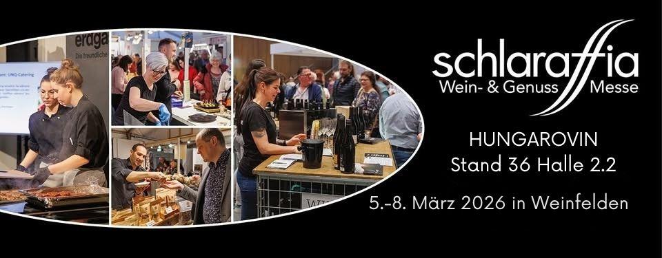 Mehrere Personen an Ständen mit Weinflaschen und Speisen auf der Schlaraffia Wein- & Genuss Messe