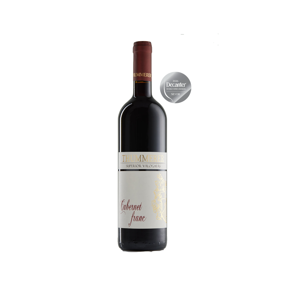 Flasche Thummerer Cabernet Franc Superior 2021 mit weißem Etikett und rotem Kapselverschluss